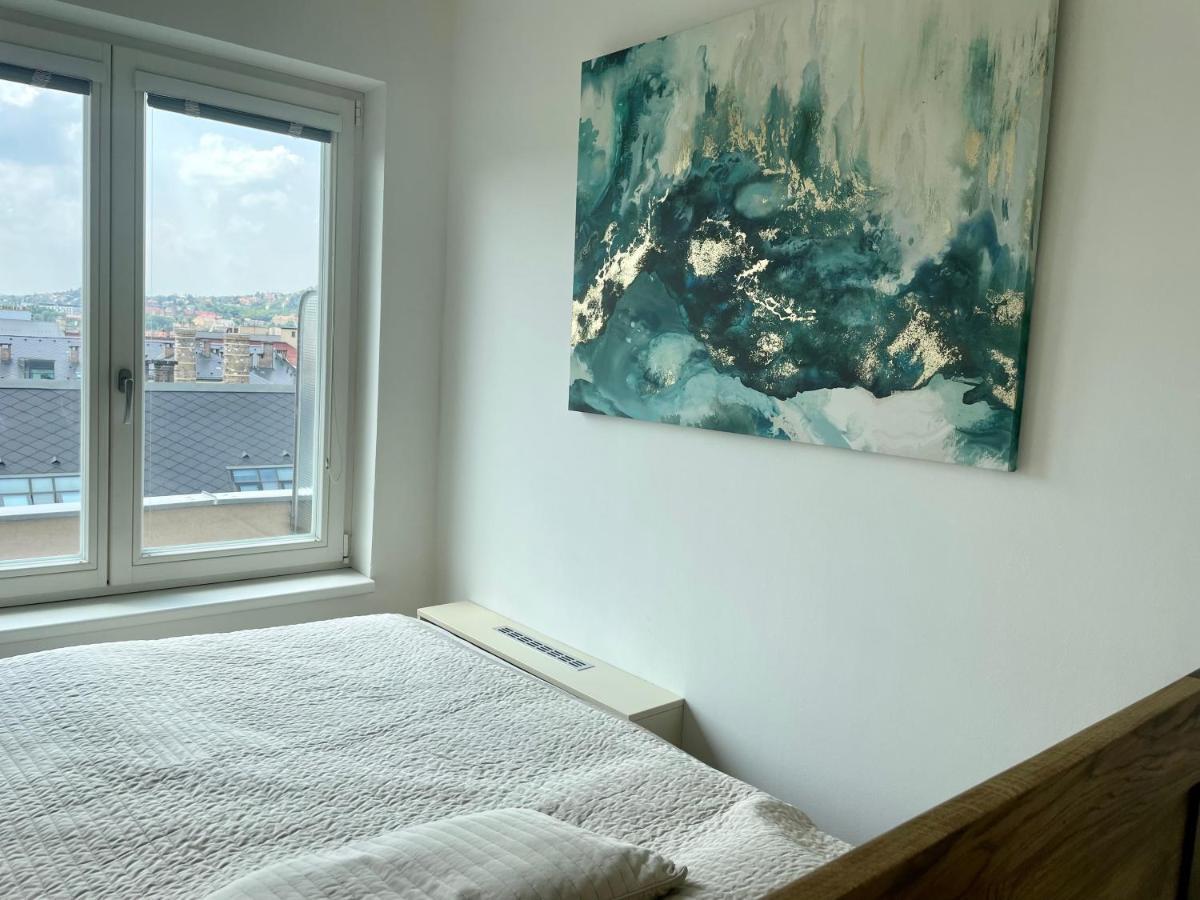 Cool Studio Apartment Praga Exterior foto