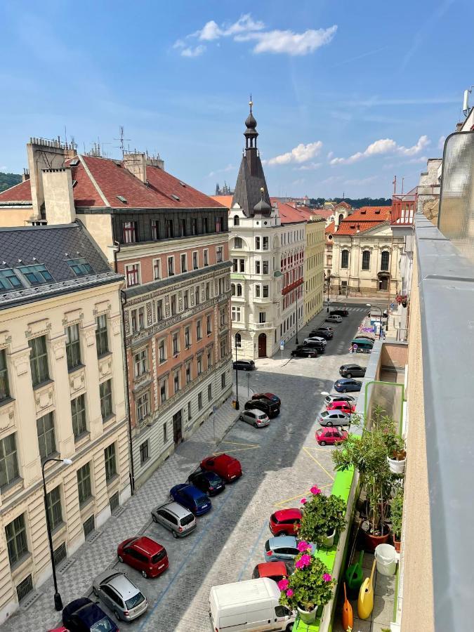 Cool Studio Apartment Praga Exterior foto