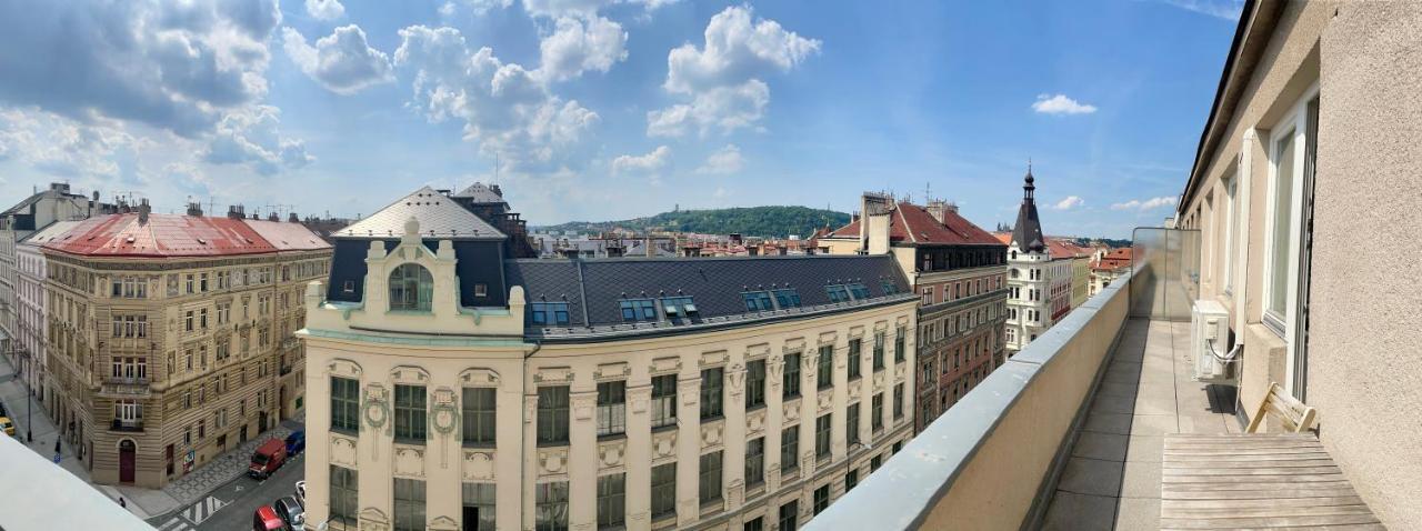 Cool Studio Apartment Praga Exterior foto