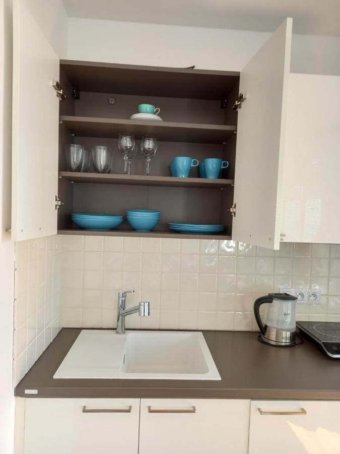 Cool Studio Apartment Praga Exterior foto